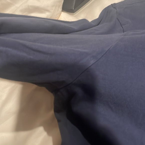 Vineyard Vines Long Sleeve Pocket Tee with Dog- every boy should be this good- S - Picture 6 of 8